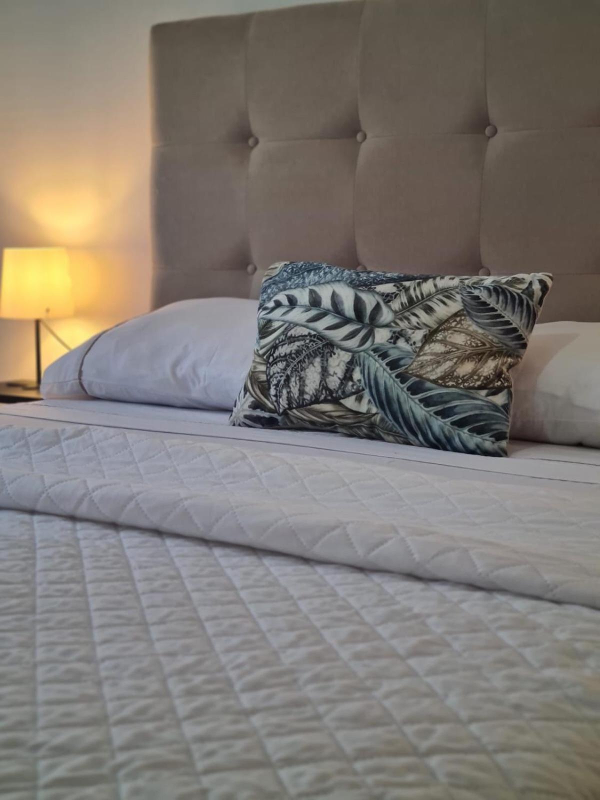 Harbour'S Way, Spacious And Cosy Apartment, With Ac Olhão Extérieur photo